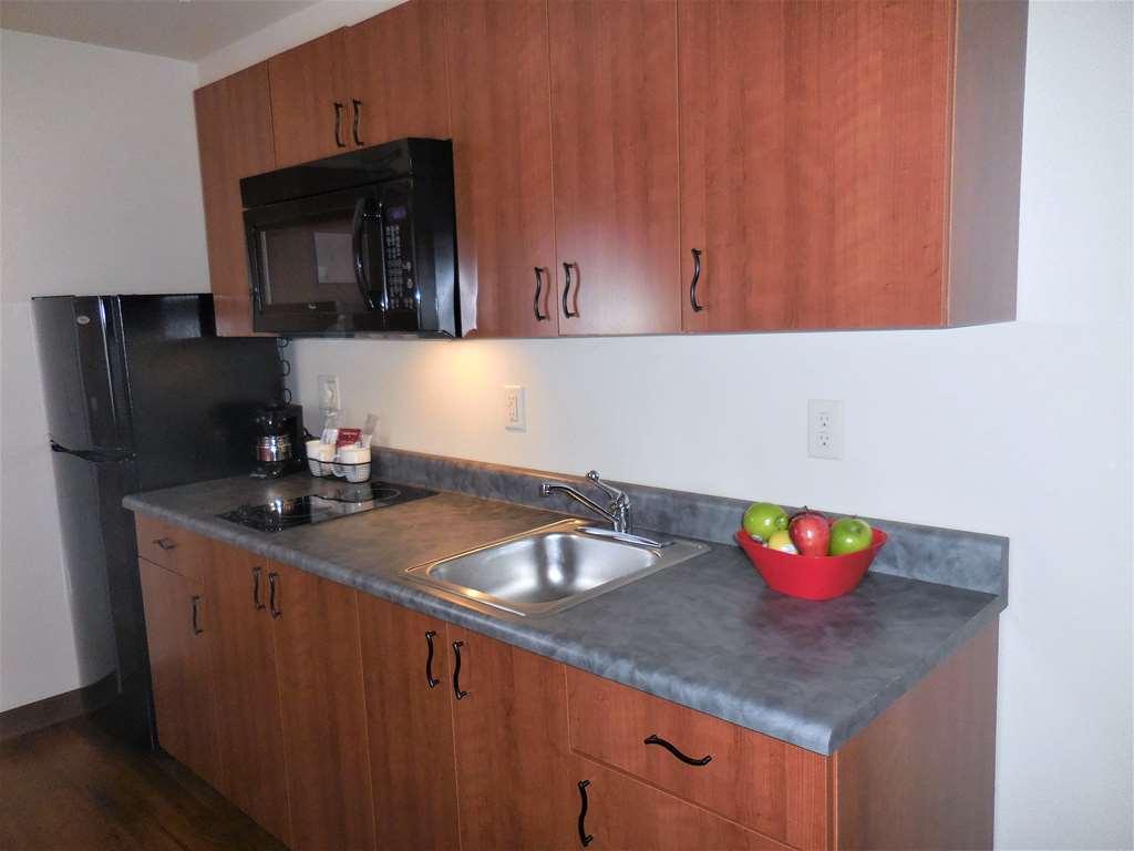 Aspen Suites Hotel Homer Room photo